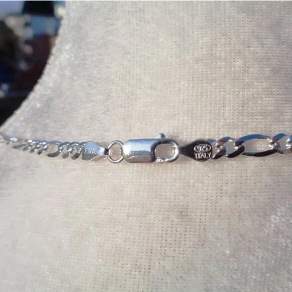 Solid Sterling Silver Figaro Chain Real 925 Silver Necklace Stamped 925 ITALY - Picture 4 of 4